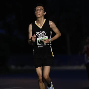 Runner Photo 8852528
