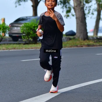 Runner Photo 8852537