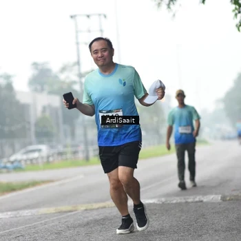 Runner Photo 8852558