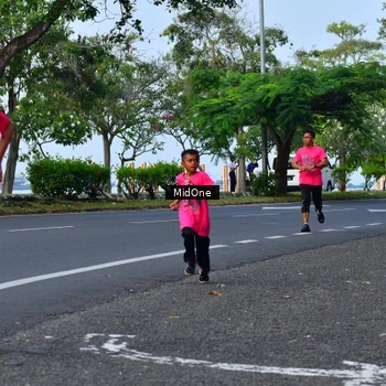 Runner Photo 8852712