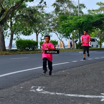 Runner Photo 8852726