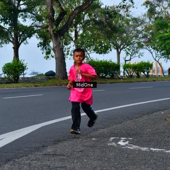 Runner Photo 8852754