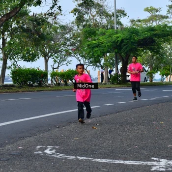 Runner Photo 8852755