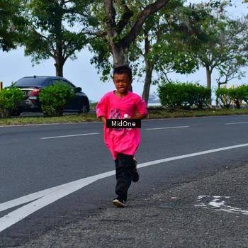 Runner Photo 8852774