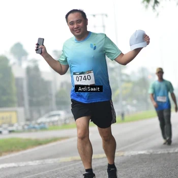 Runner Photo 8852797