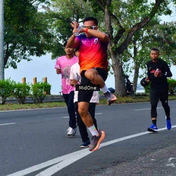 Runner Photo 8852900