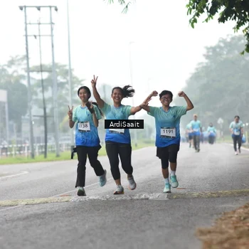 Runner Photo 8852905
