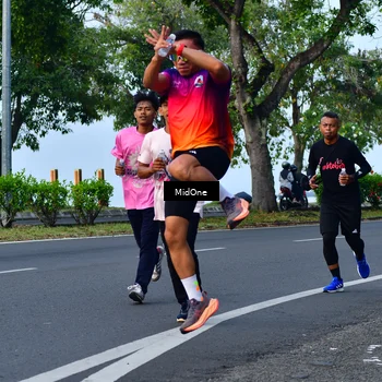 Runner Photo 8852960