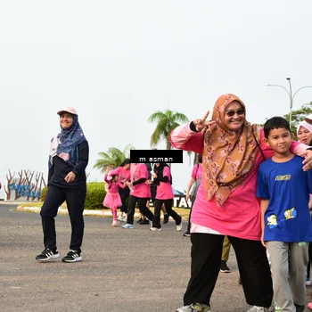 Runner Photo 8853012