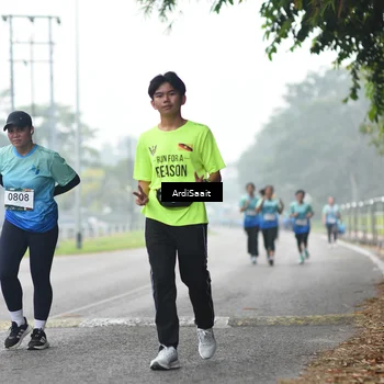 Runner Photo 8853014