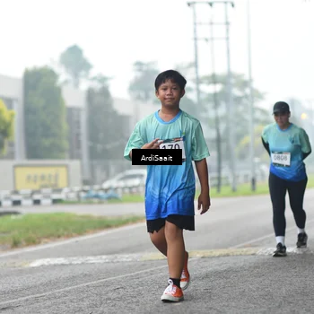 Runner Photo 8853037