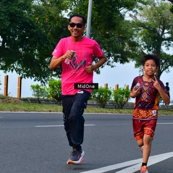 Runner Photo 8853056