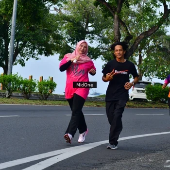 Runner Photo 8853066