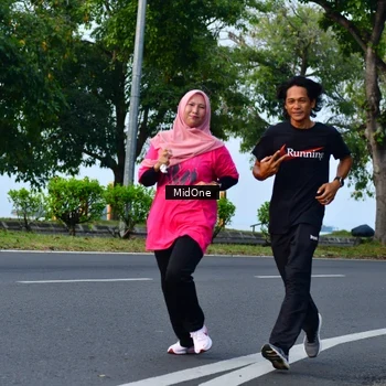 Runner Photo 8853079