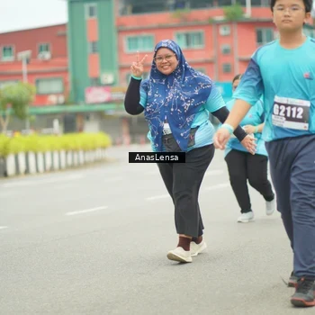 Runner Photo 8853101