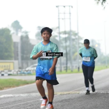 Runner Photo 8853115