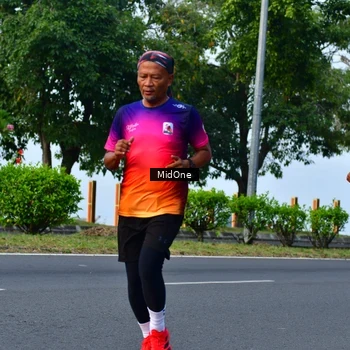 Runner Photo 8853129