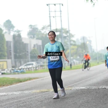 Runner Photo 8853137