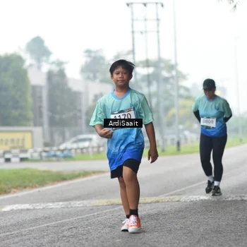 Runner Photo 8853164