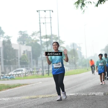 Runner Photo 8853220