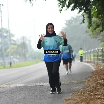 Runner Photo 8853243