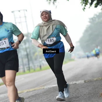 Runner Photo 8853275