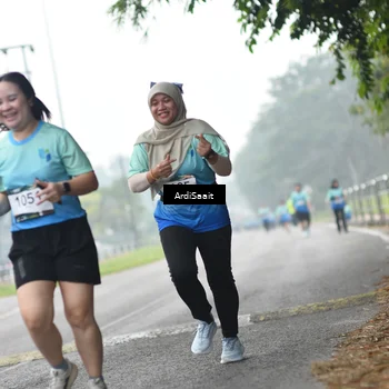 Runner Photo 8853331