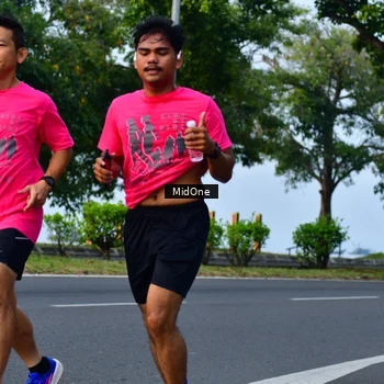 Runner Photo 8853378