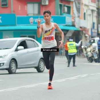 Runner Photo 8853387