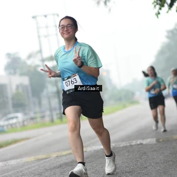 Runner Photo 8853394