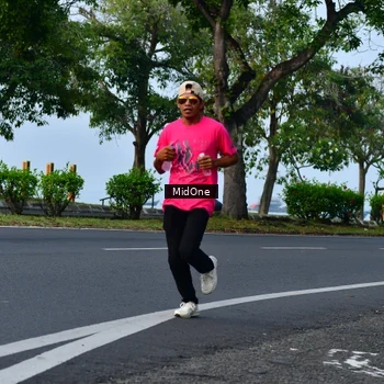 Runner Photo 8853399