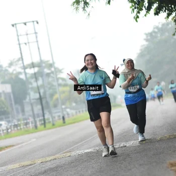 Runner Photo 8853409