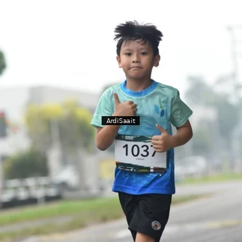 Runner Photo 8853453
