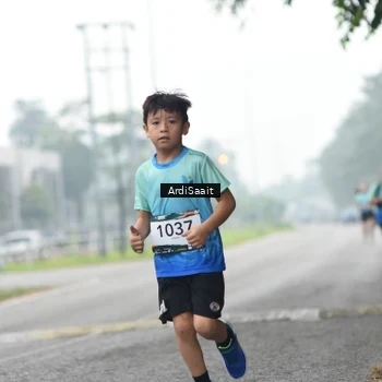 Runner Photo 8853463