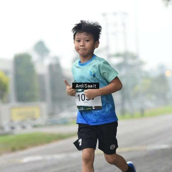 Runner Photo 8853467