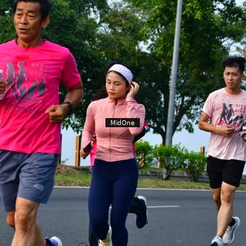 Runner Photo 8853474