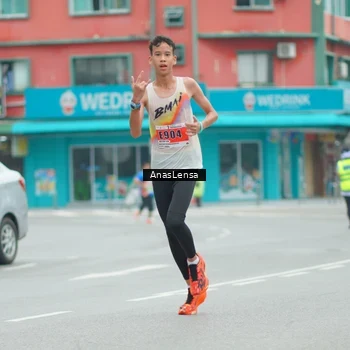 Runner Photo 8853483