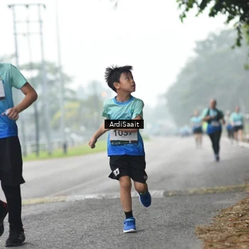 Runner Photo 8853485