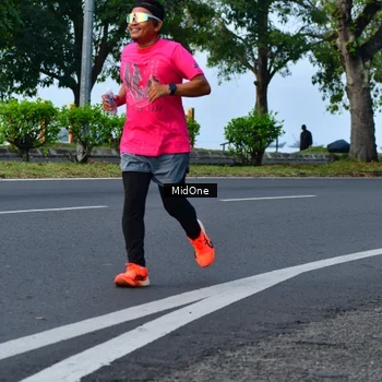 Runner Photo 8853531