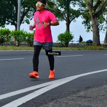 Runner Photo 8853550