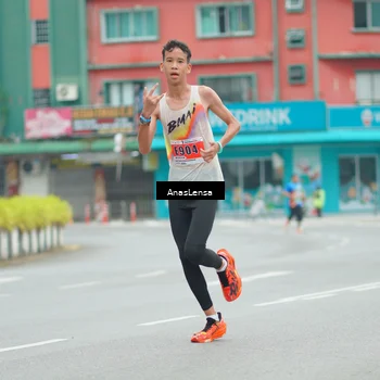 Runner Photo 8853569