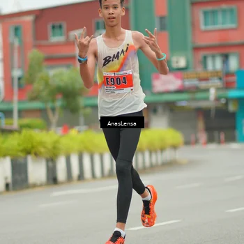 Runner Photo 8853573