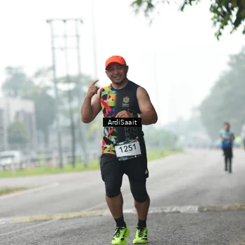 Runner Photo 8853575
