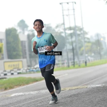 Runner Photo 8853656