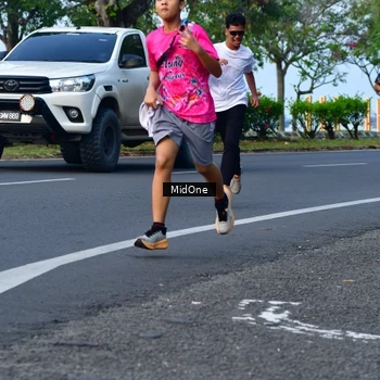 Runner Photo 8853666