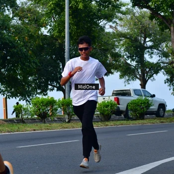 Runner Photo 8853671