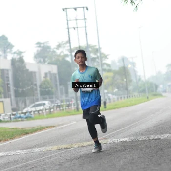 Runner Photo 8853690