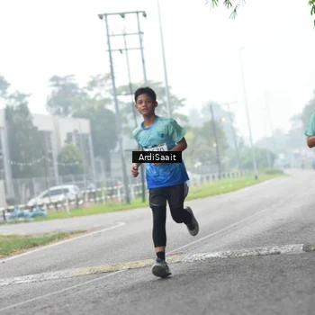 Runner Photo 8853700