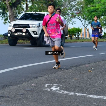 Runner Photo 8853710