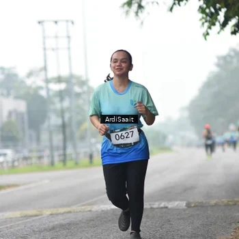Runner Photo 8853717